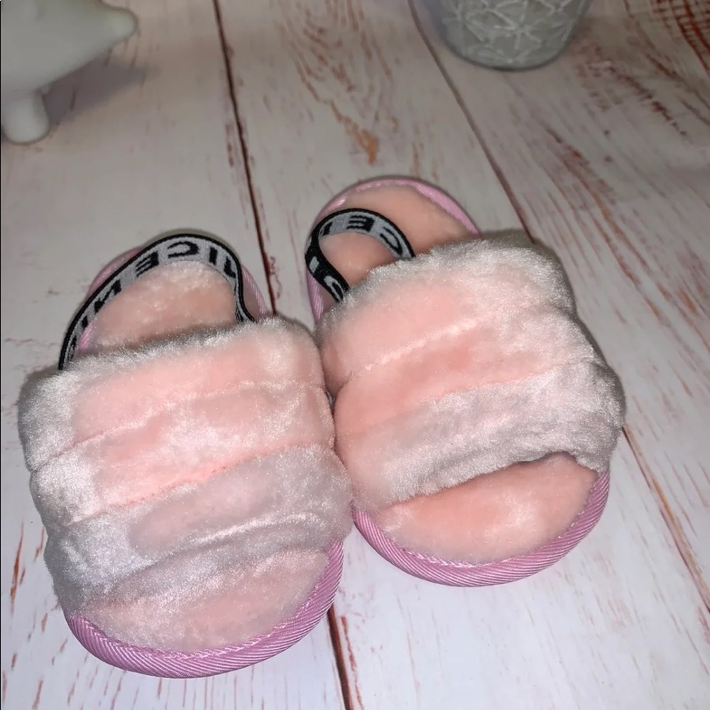 Baby slippers